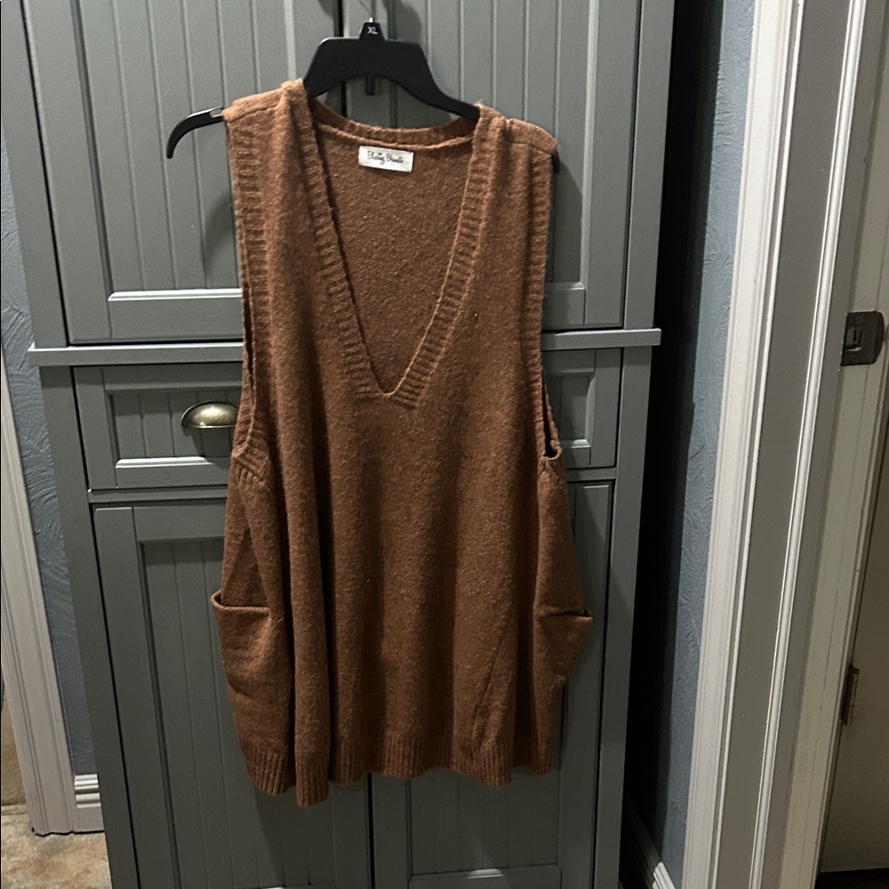 Cozy V-Neck Sweater Vest in Brown